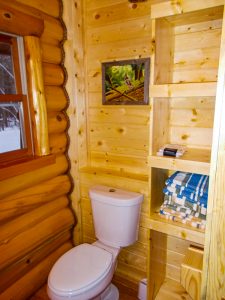 Cedar Point Log Cabin Bathroom