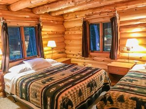 Cedar Point Log Cabin Queen and full bed bedroom